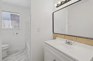 11219 Sagehill Dr, Houston, TX 77089 - Photo 12