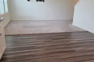 7837 Pink Dahlia Dr, Houston, TX 77016 - Photo 4
