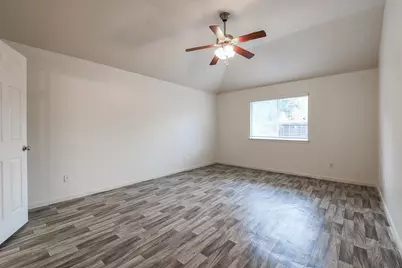 8334 Loetsch Ridge Way, Spring, TX 77379 - Photo 8