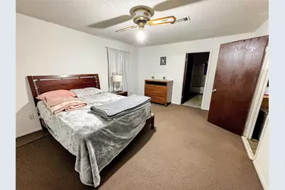 214 Mills Drive, Livingston, TX 77351 - Photo 14