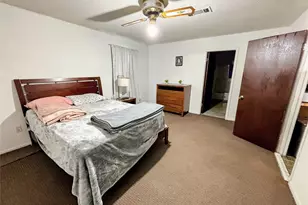 214 Mills Dr, Livingston, TX 77351 - Photo 14