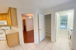 54 N Queenscliff Cir, The Woodlands, TX 77382 - Photo 8