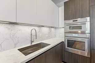 1711 Allen Pkwy, Houston, TX 77019 - Photo 10