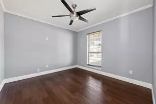 17634 Huntersglen Cir, Humble, TX 77396 - Photo 8