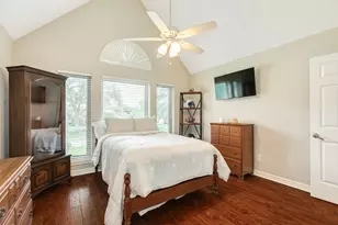52 Chesswood Ct, Lake Jackson, TX 77566 - Photo 40