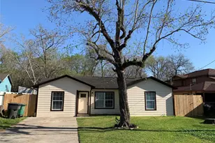 7629 Teesdale Dr, Houston, TX 77028 - Photo 1