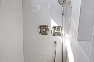 985b Gulf Rd, Crystal Beach, TX 77650 - Photo 22