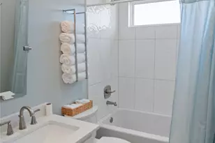 985b Gulf Rd, Crystal Beach, TX 77650 - Photo 26