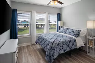 985b Gulf Rd, Crystal Beach, TX 77650 - Photo 14