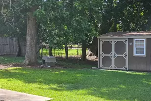 2032 Delaware St, Beaumont, TX 77703 - Photo 22