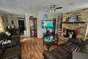 2032 Delaware St, Beaumont, TX 77703 - Photo 4