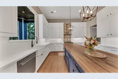 1102 Wynnwood Lane, Houston, TX 77008 - Photo 16