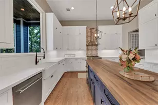 1102 Wynnwood Ln, Houston, TX 77008 - Photo 16