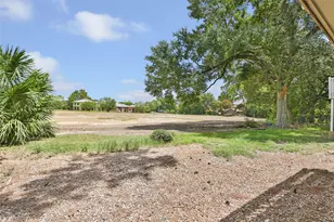 5914 Lawn Ln, Houston, TX 77088 - Photo 10