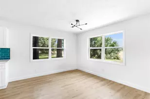 5914 Lawn Ln, Houston, TX 77088 - Photo 20