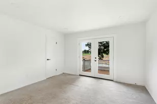 5914 Lawn Ln, Houston, TX 77088 - Photo 22