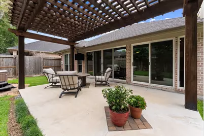 23 S Manorcliff Place, The Woodlands, TX 77382 - Photo 40