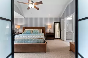 23 S Manorcliff Pl, The Woodlands, TX 77382 - Photo 26