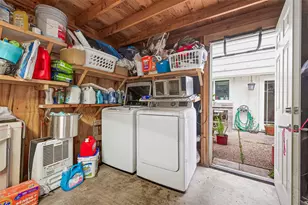 12705 Huntingwick Dr, Houston, TX 77024 - Photo 36