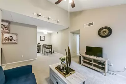 7900 N Stadium Drive #16, Houston, TX 77030 - Photo 4