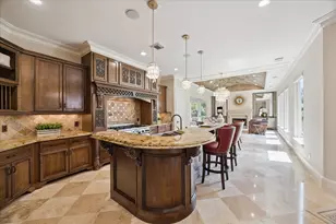 422 Faust Ln, Houston, TX 77024 - Photo 20