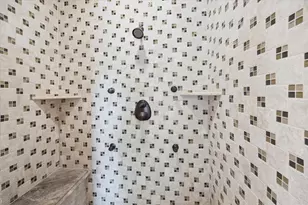 422 Faust Ln, Houston, TX 77024 - Photo 36