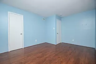 10603 S Wilcrest Dr, Houston, TX 77099 - Photo 18