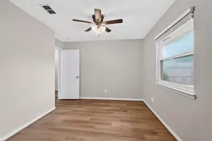 3802 Farlan Ln, Houston, TX 77014 - Photo 12