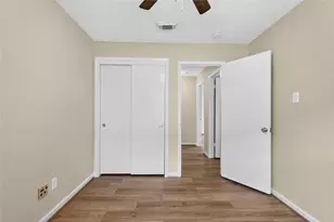 3802 Farlan Ln, Houston, TX 77014 - Photo 10
