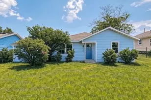 4702 Majestic St, Houston, TX 77026 - Photo 14