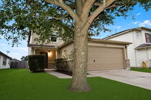 6618 Hawthorne Falls Ln, Houston, TX 77049 - Photo 2