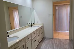 406 Fox Briar, Sugar Land, TX 77478 - Photo 12