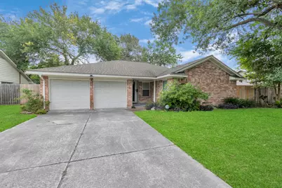 2718 Lazy Spring Drive, Houston, TX 77080 - Photo 2