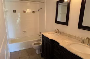 12633 Memorial Dr, Houston, TX 77024 - Photo 14