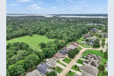 49 Wyndemere Drive, Montgomery, TX 77356 - Photo 32