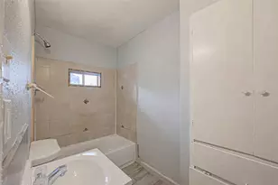 5322 Westover St, Houston, TX 77033 - Photo 22