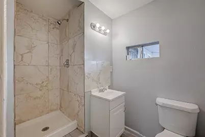 5322 Westover Street, Houston, TX 77033 - Photo 24
