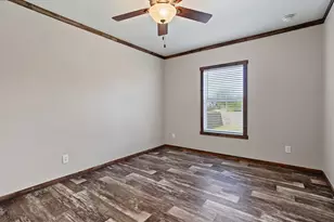 546 5th St, Dickinson, TX 77539 - Photo 26