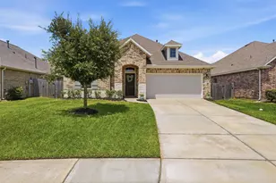 19036 Pinewood Grove Trl, New Caney, TX 77357 - Photo 1