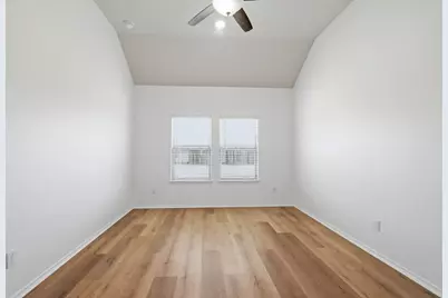 515 High Holly Circle, Magnolia, TX 77354 - Photo 10