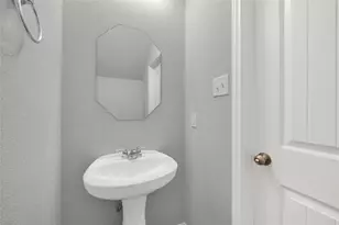 2542 Steelhead Dr, Conroe, TX 77384 - Photo 8
