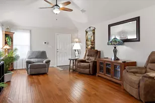 31702 Ironwood Dr, Waller, TX 77484 - Photo 10