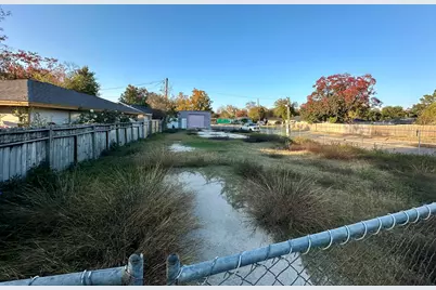 5739 Sweetbriar Street, Houston, TX 77017 - Photo 12