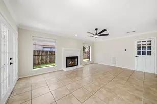 12346 Misty Laurel Dr, Houston, TX 77014 - Photo 10