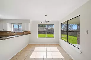 12346 Misty Laurel Dr, Houston, TX 77014 - Photo 8