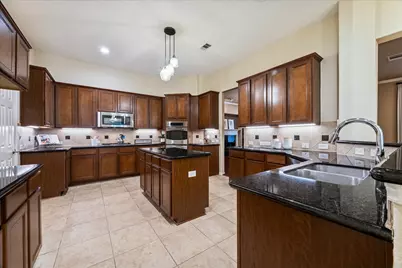 2306 Scarlatti Drive, Pearland, TX 77581 - Photo 8