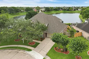11411 Gladewater Dr, Pearland, TX 77584 - Photo 6