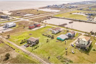 3503 E Silver Sands, Galveston, TX 77554 - Photo 12