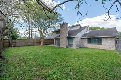 1915 Mustang Springs Drive, Missouri City, TX 77459 - Photo 32