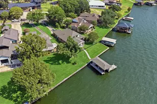 16457 Hunters Trail, Montgomery, TX 77356 - Photo 2